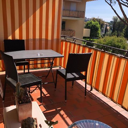 Apartment Eden Park Сен-Тропе Экстерьер фото