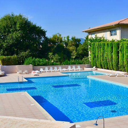 Apartment Eden Park Сен-Тропе Экстерьер фото